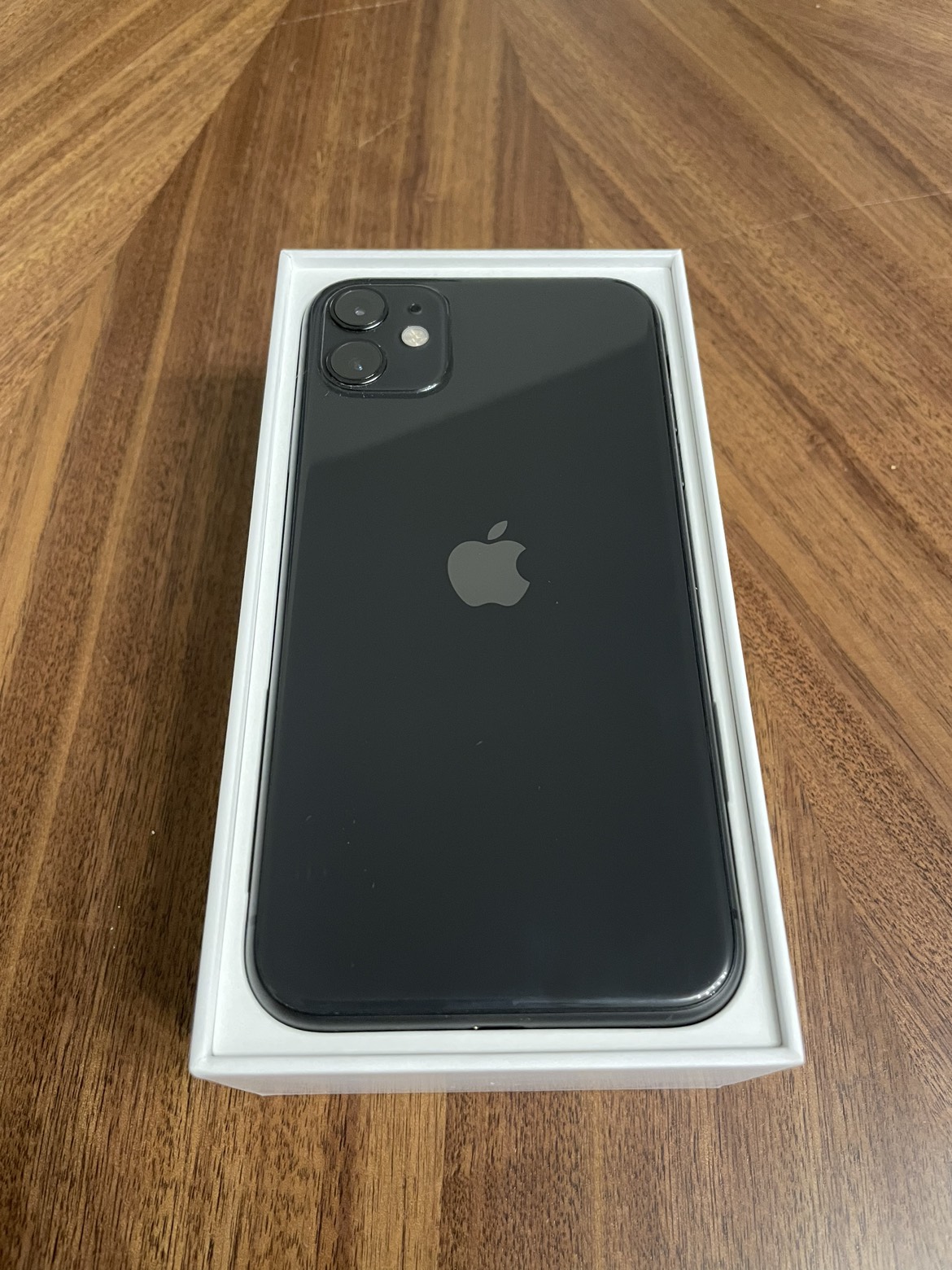 iPhone 11 128Gb - photo 3