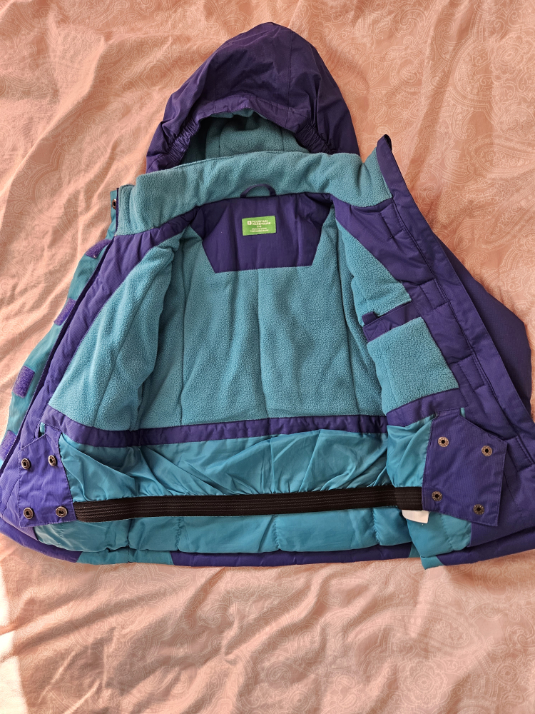 EUC Girls Size 5/6 Winter Jacket - photo 3