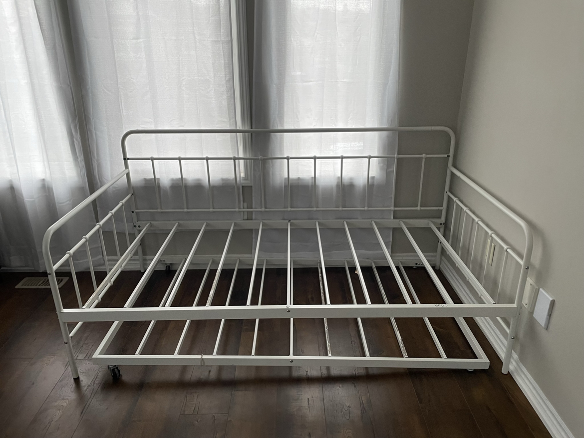 Day Bed Frame - photo 2