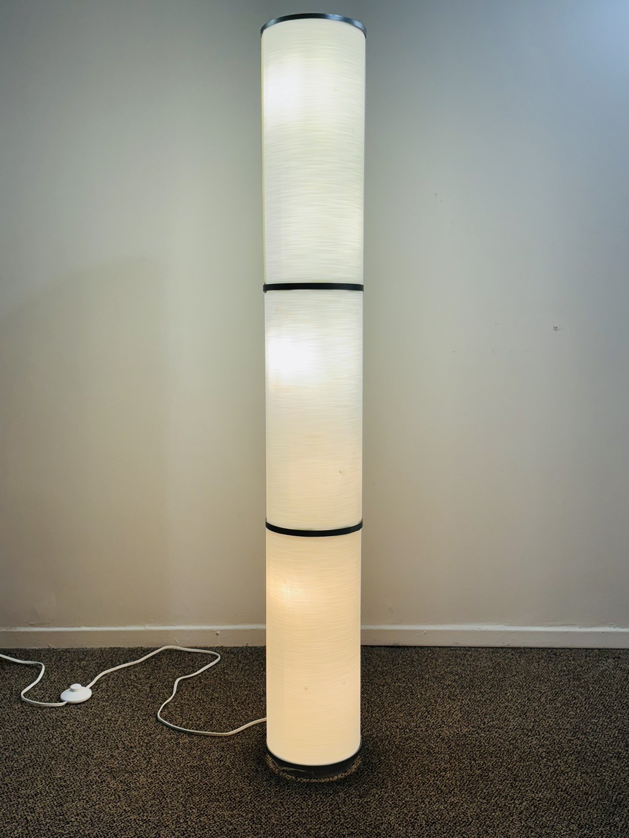 IKEA floor lamp (white) - photo 4