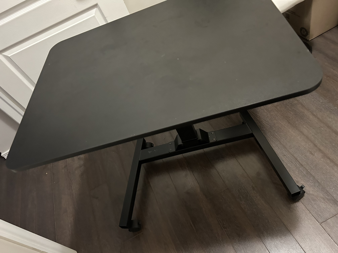 Ergonomic work desk - photo 2