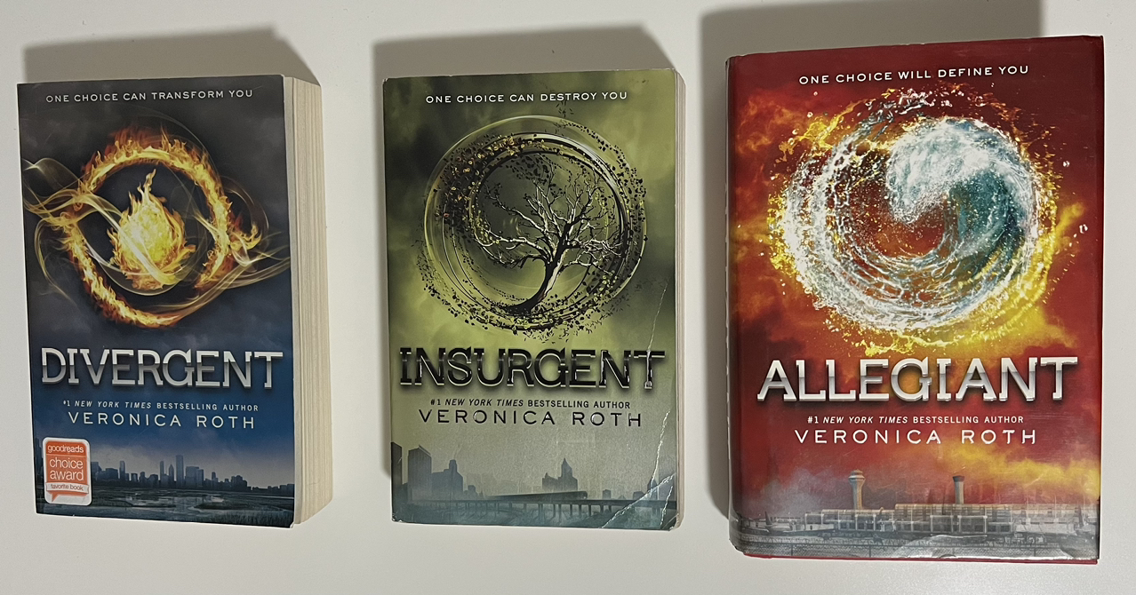 Divergent Trilogy - photo 2