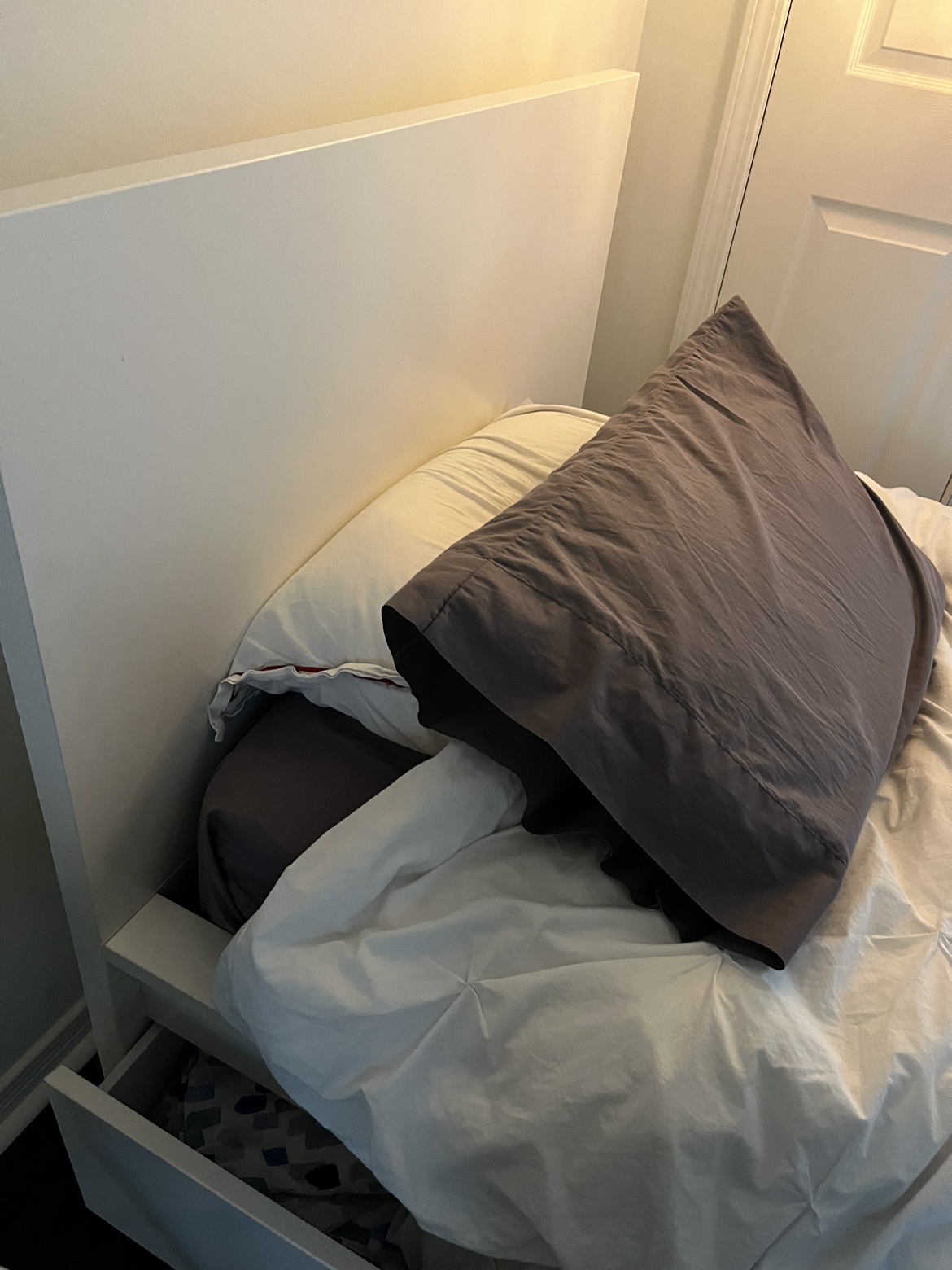 IKEA malm twin frame and mattress image indicator(2)