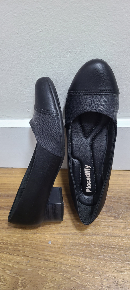 Women's comfort shoe image indicator(2)