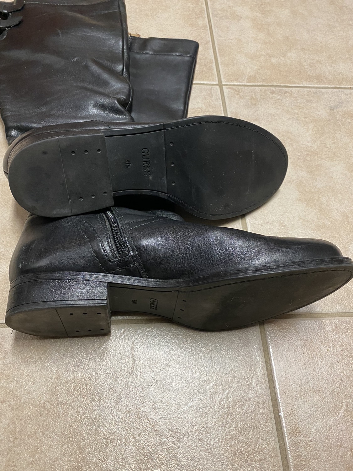 Guess Women’s Black Leather Boots Size 8.5 image indicator(4)