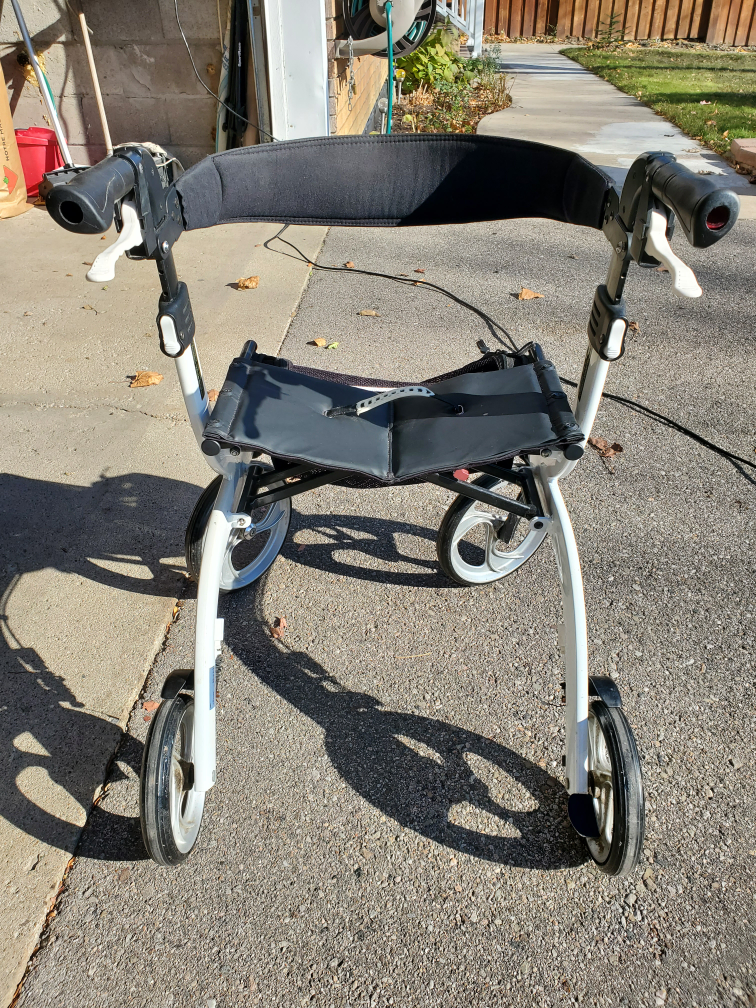 rollator walk aid - photo 4