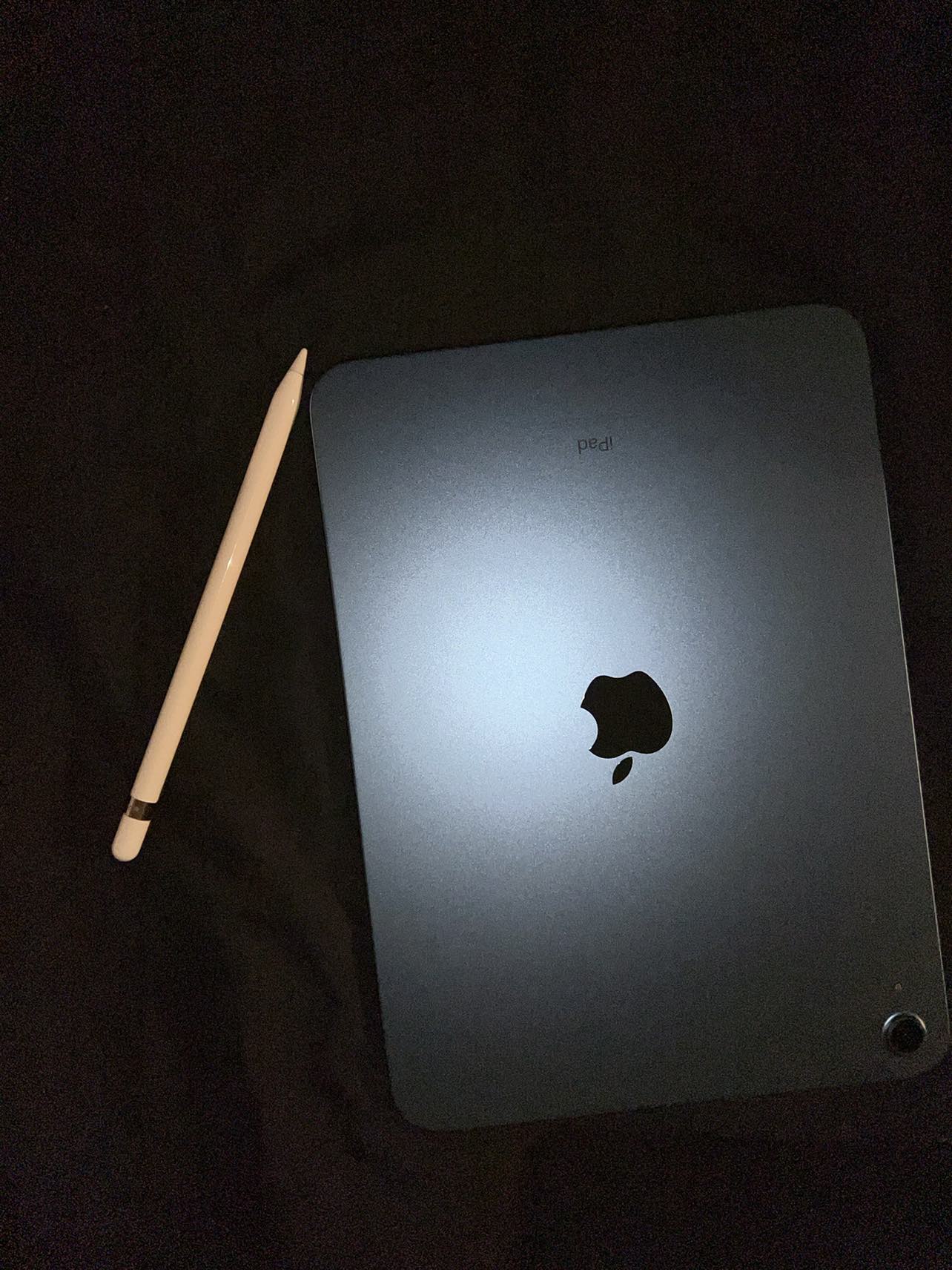 iPad 10th Generation with Apple Pencil (Need Gone Asap!) - photo 5
