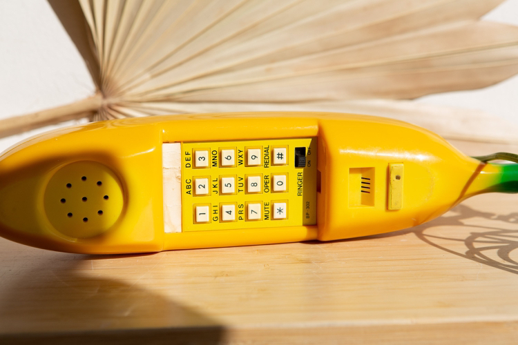 Vintage Banana working phone-RARE 80’s image indicator(2)