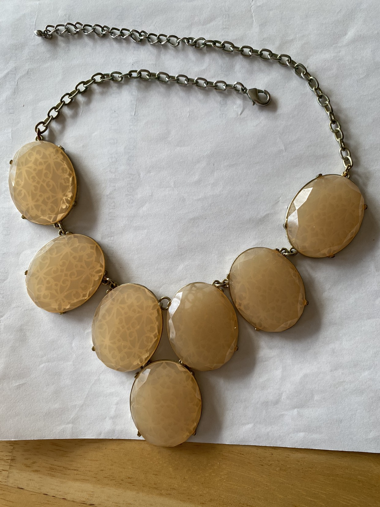 Woman’s Necklace image indicator(2)