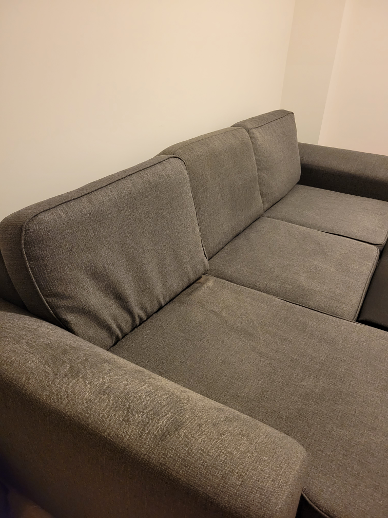 Grey L shape couch - photo 4