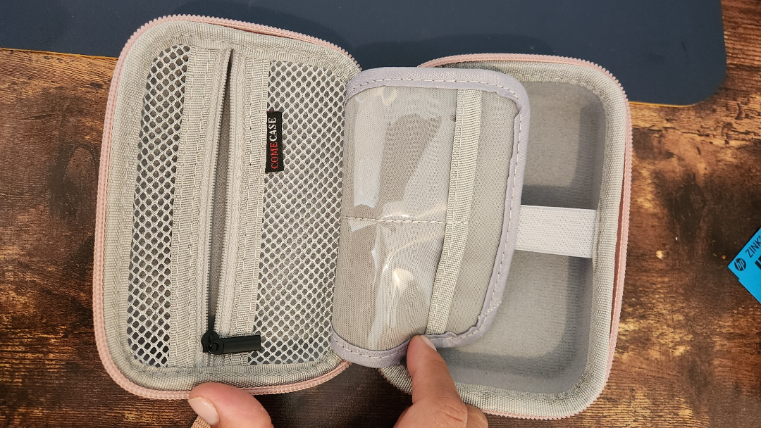 White HP Sprocket Portable Photo printer with paper and case image indicator(6)