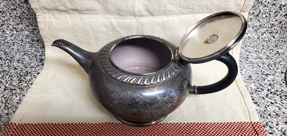 ❄️ Antique Teapot  WM. A. ROGERS❄️ - photo 3