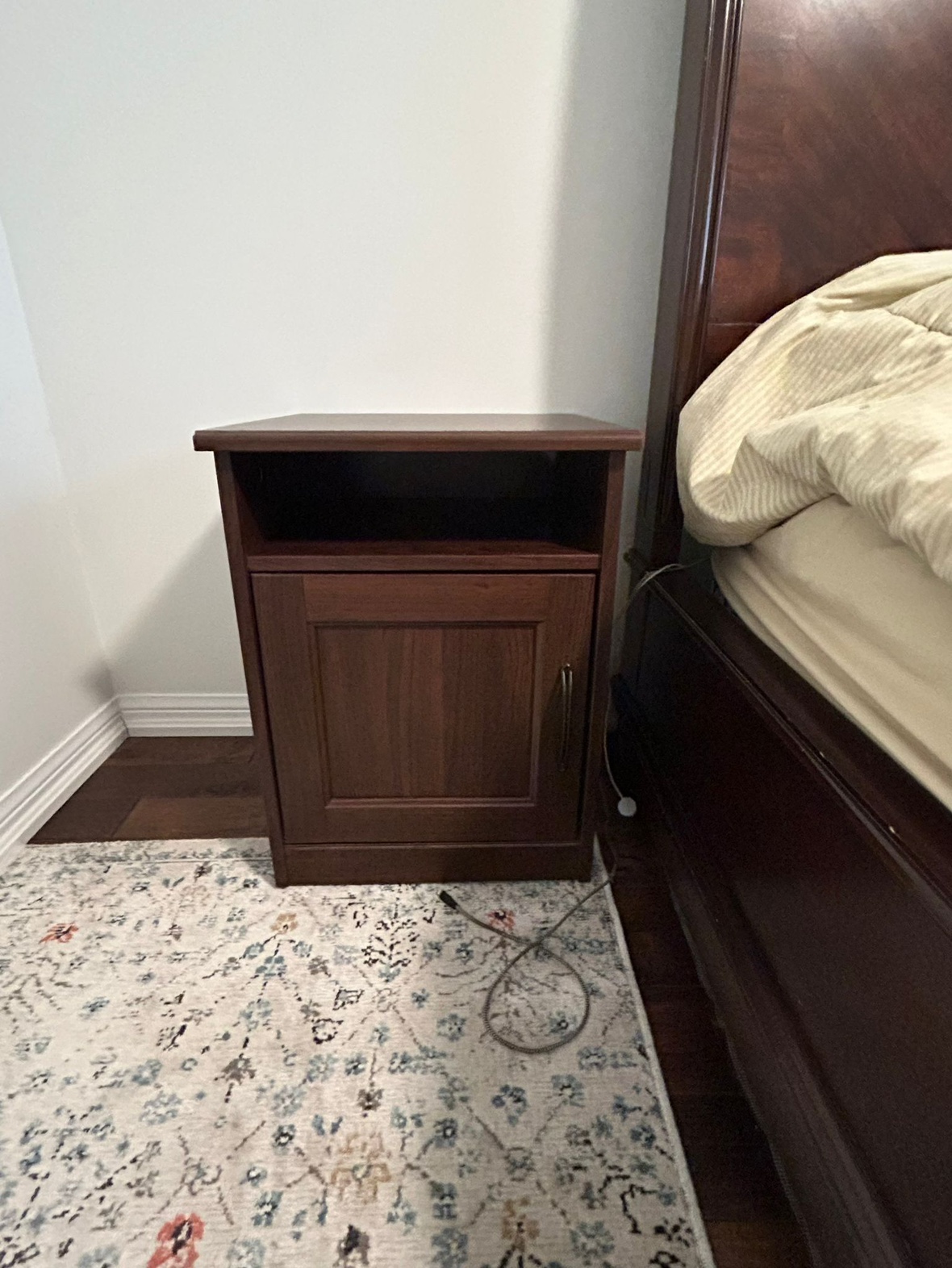 California King bed frame and 2 boxsprings and 2 night stands - photo 4