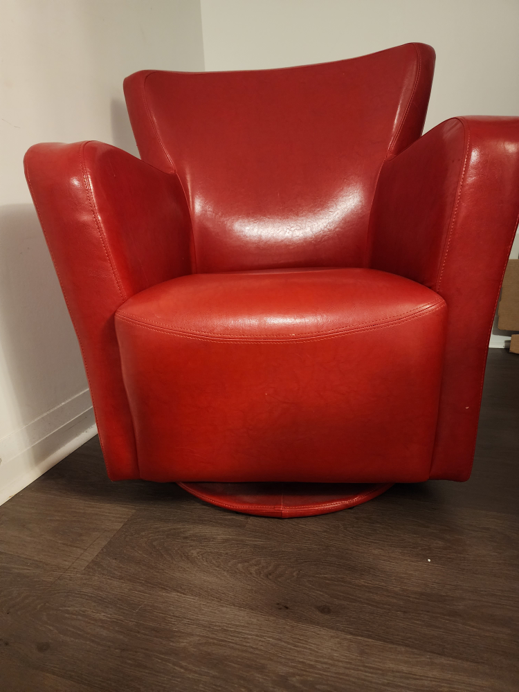 Red Leather swivel sofa - photo 3