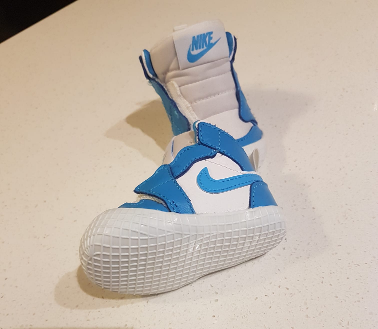 baby Nike Air image indicator(2)