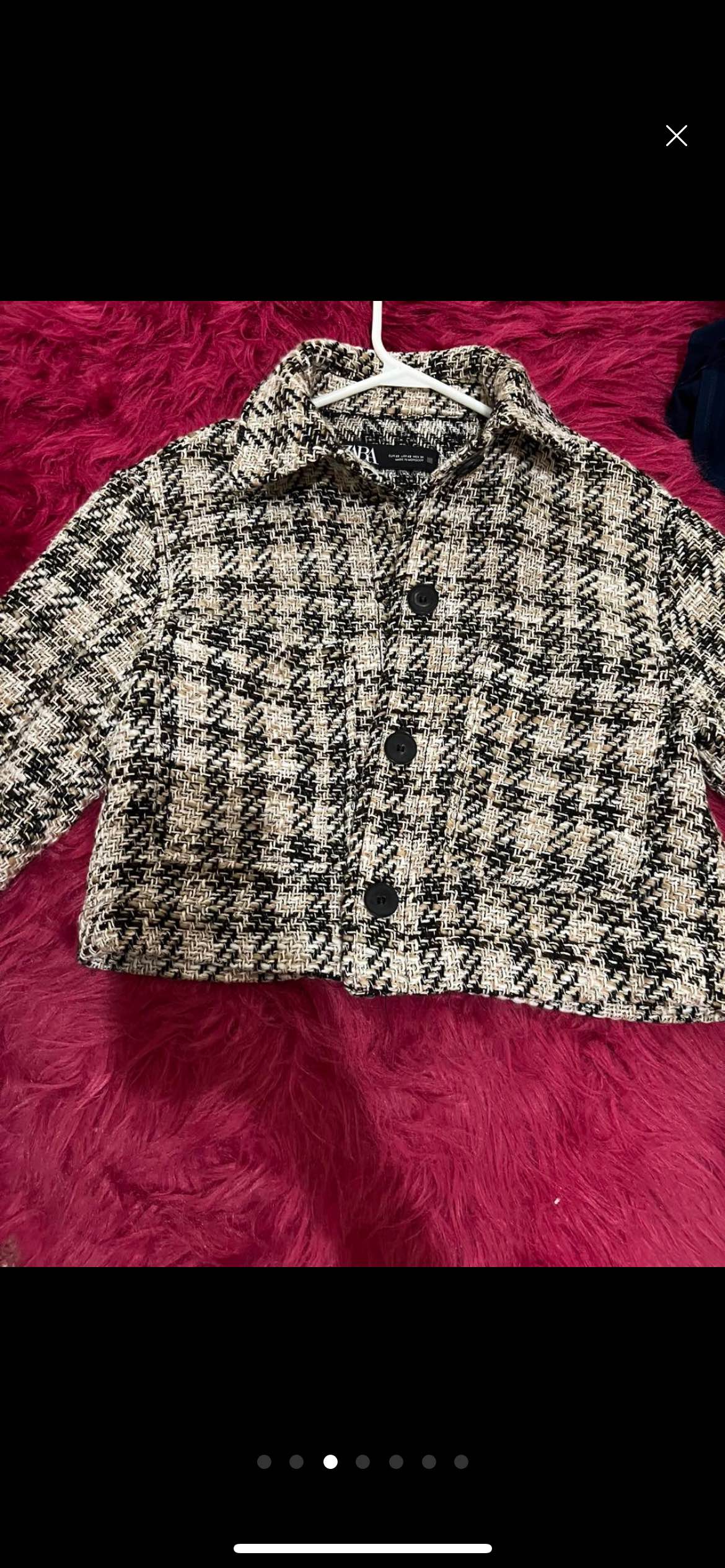 Zara jacket image indicator(3)