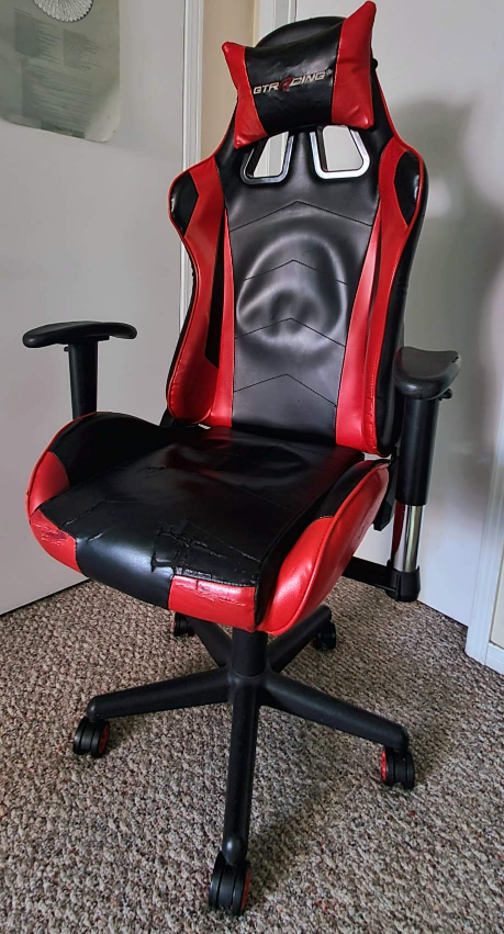 gaming chair - photo 4