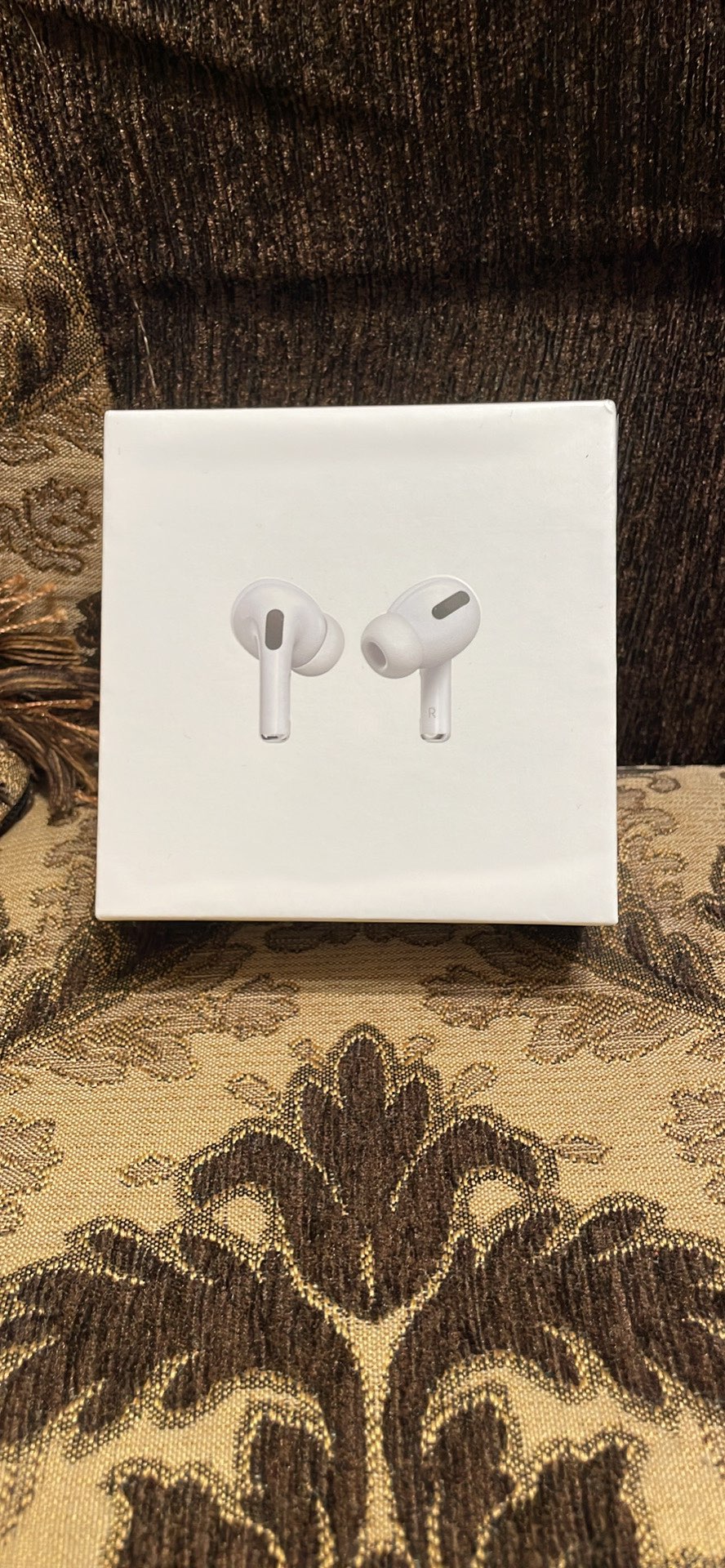 Airpods Pro 2nd Gen (New, Still sealed)
