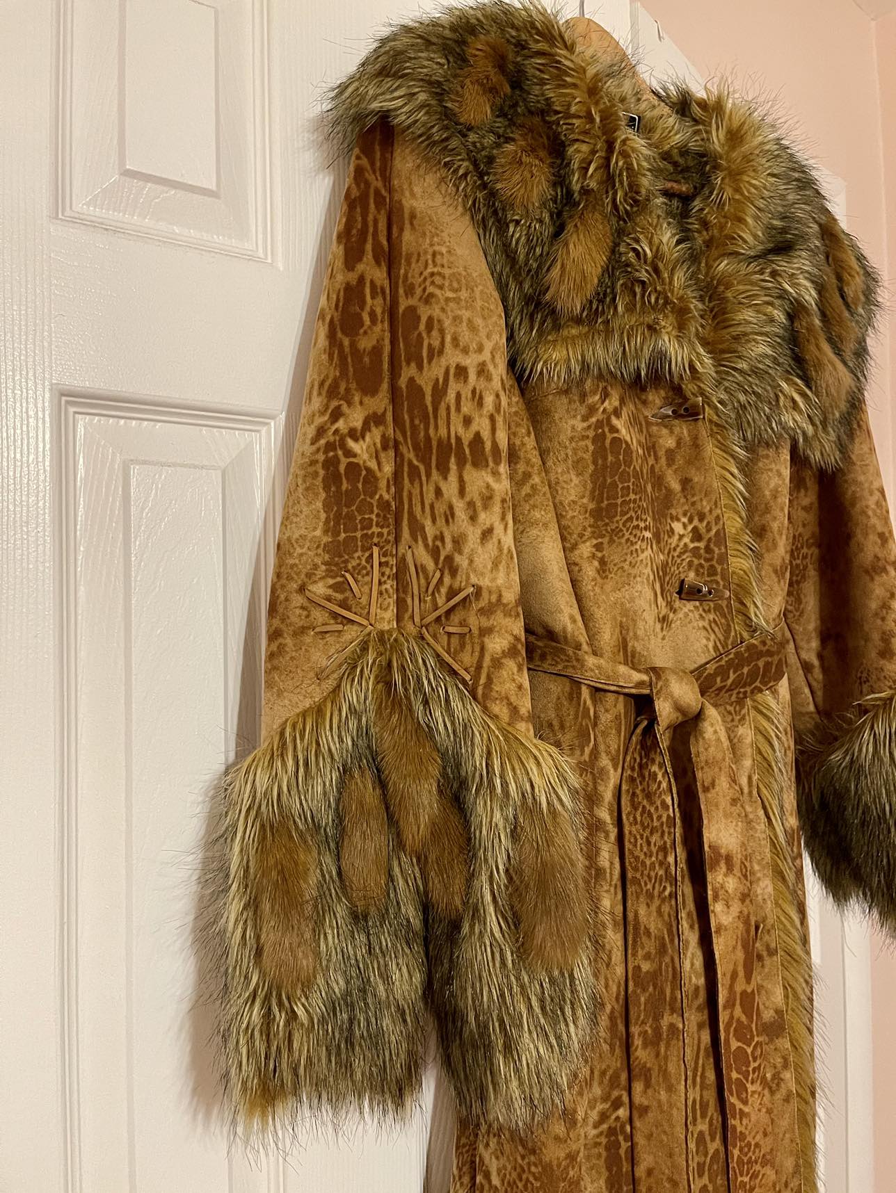 Eduardo Bassoni -Leather/ Fur Coat- $150 image indicator(3)