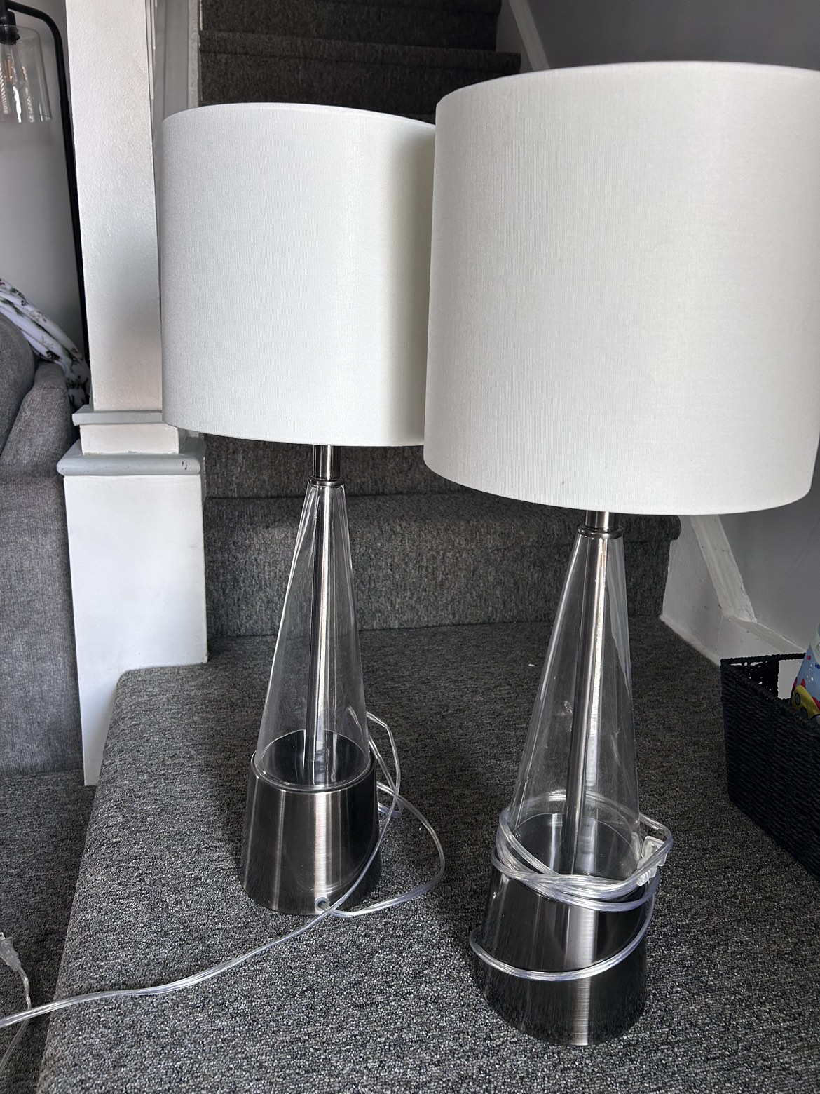 2 Matching Lamps ✨like new