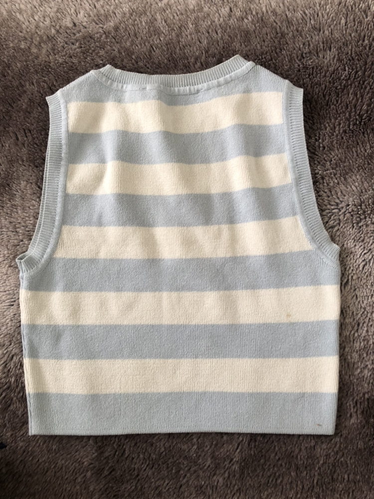 Zara Sleevless Top image indicator(3)