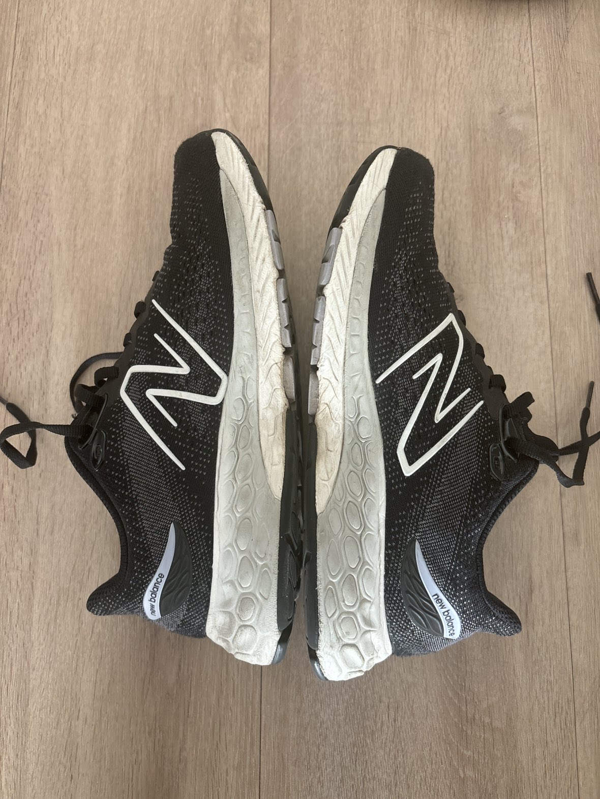 New balance shoes women image indicator(2)