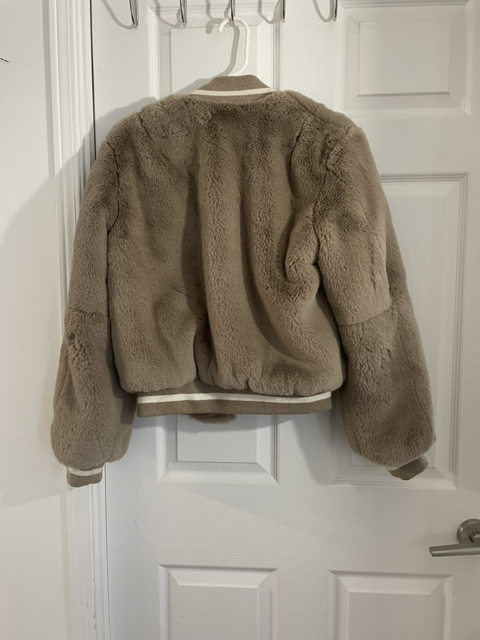Faux Fur/Fluffy Jersey Jacket - photo 2