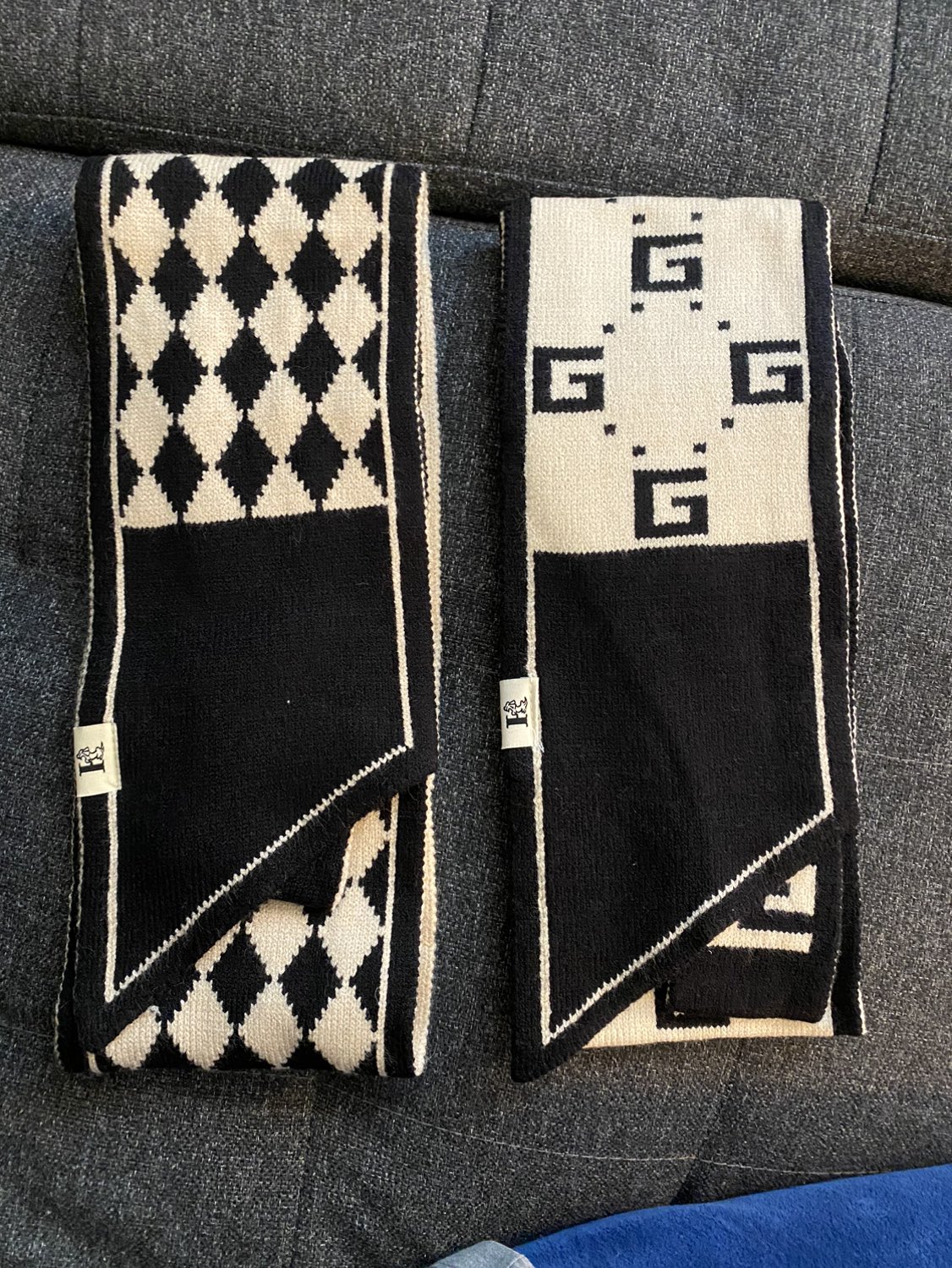 scarf/muffler image indicator(3)