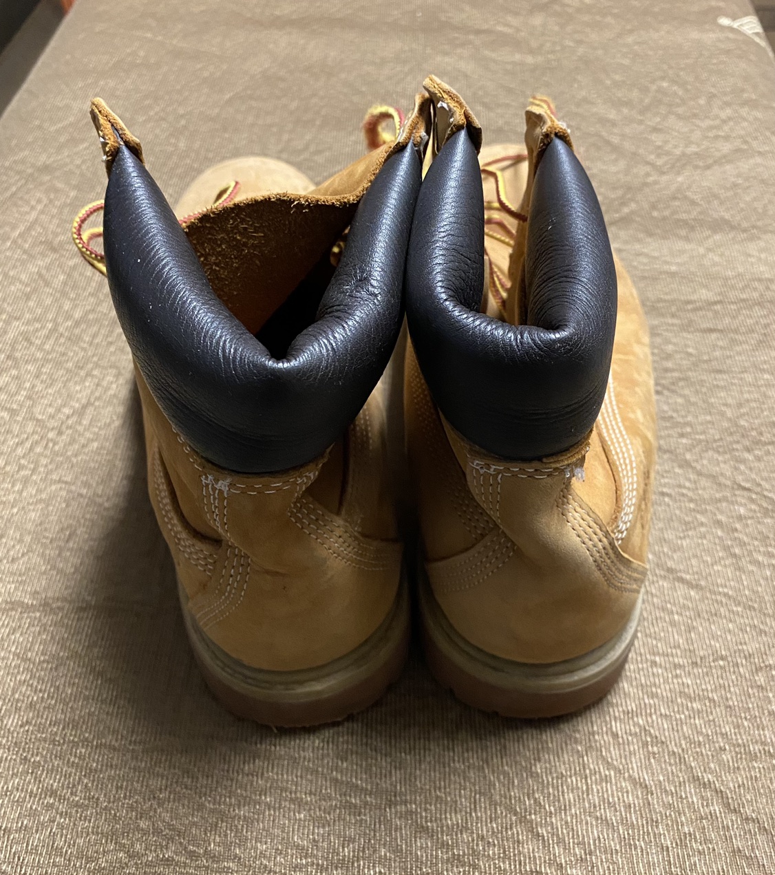 Timberland Boots Women’s Size 9 image indicator(3)