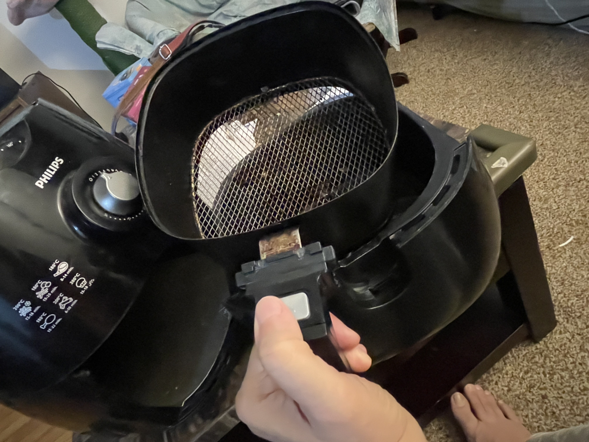 Good work Philips air fryer used - photo 3