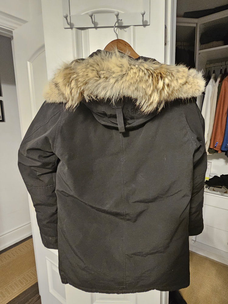 Canada Goose mid-length Men's Jacket - photo 5