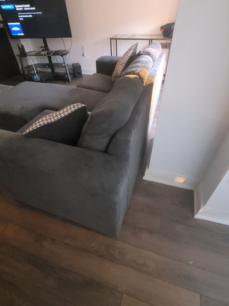 Couch for sale - photo 3