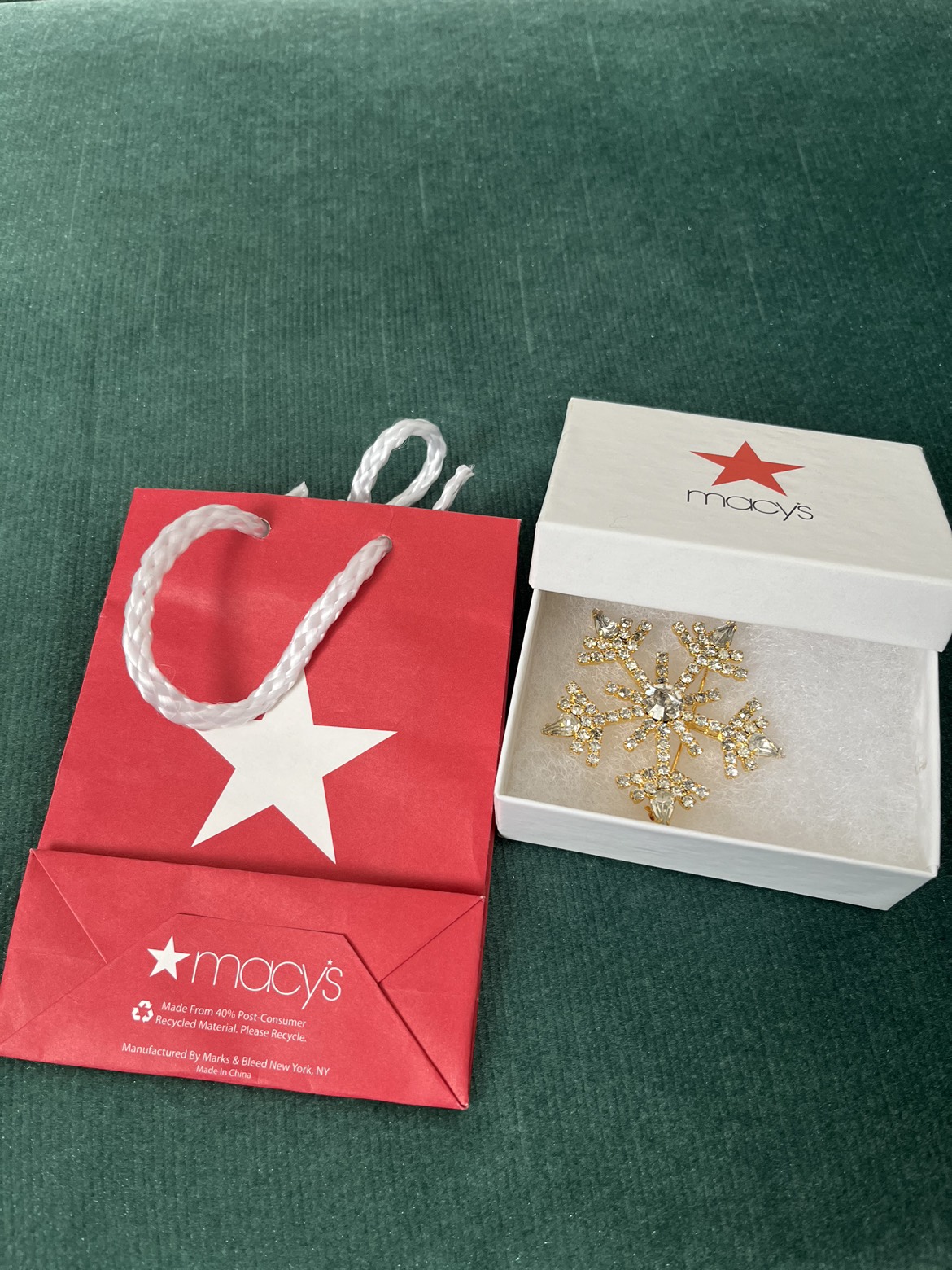 Golden STAR ⭐️ Pin image indicator(3)