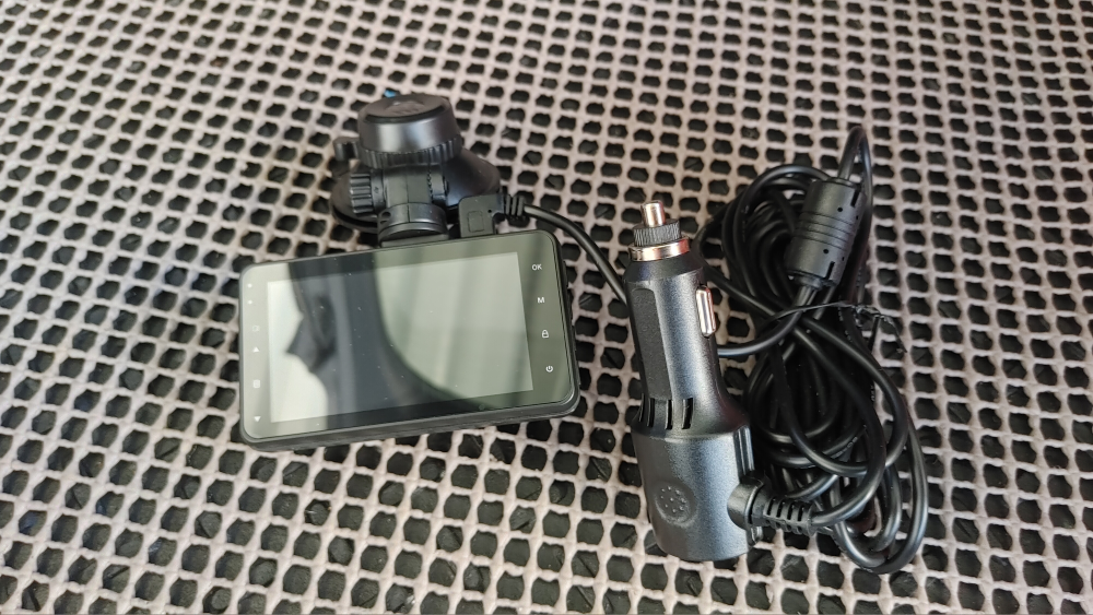 Dash camera - photo 2