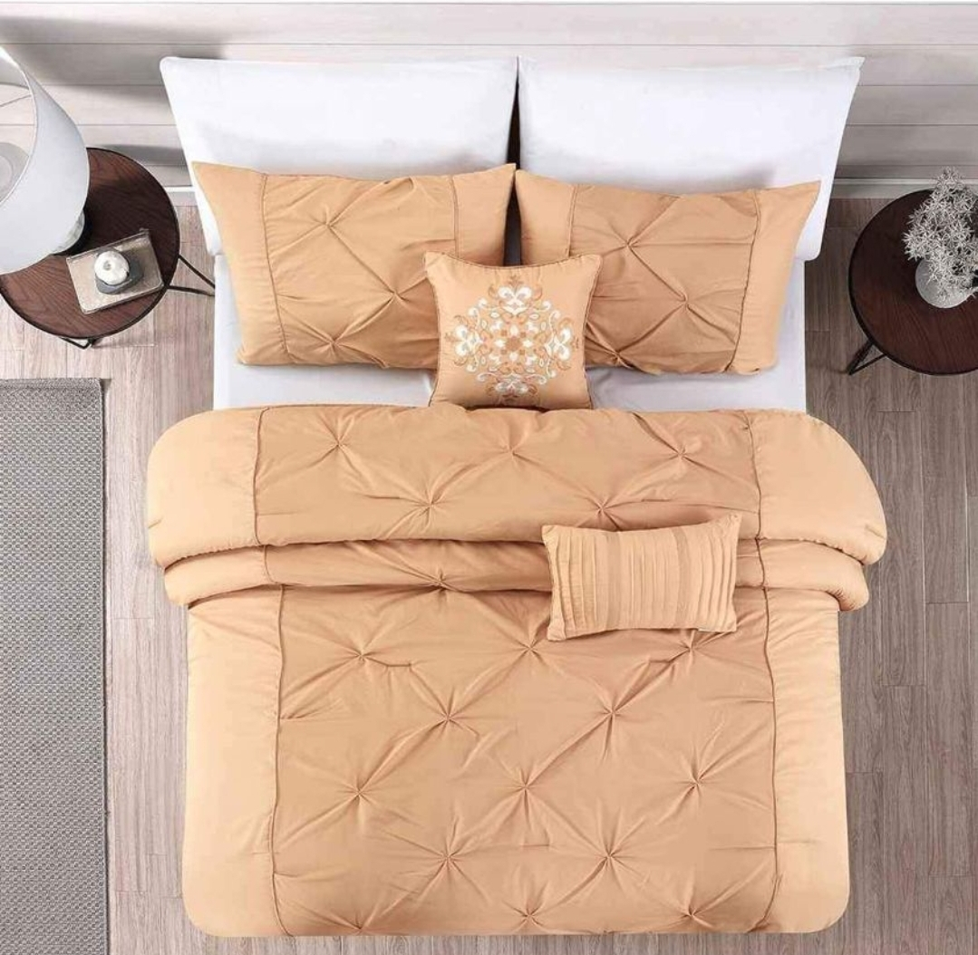*BRAND NEW* Modern Luxurious Bedding Set - photo 3
