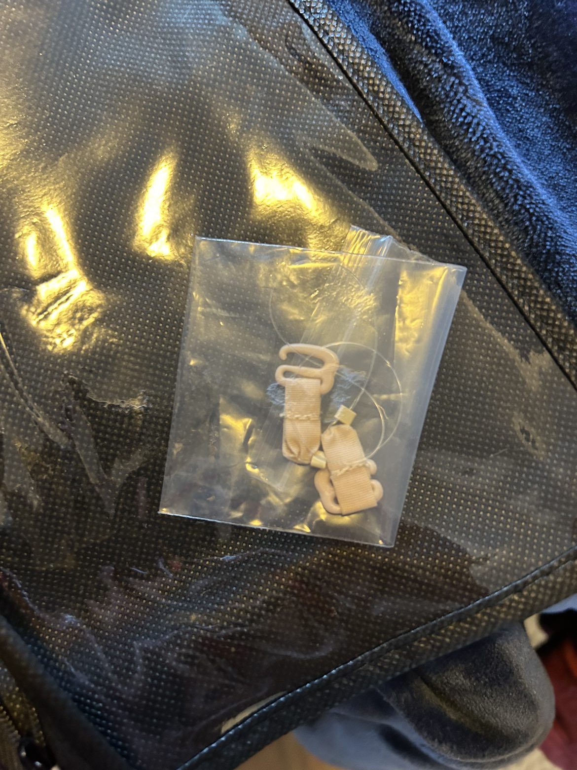 Glo Couture Halo Extensions image indicator(4)