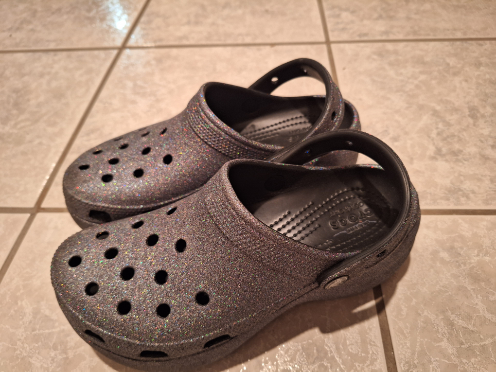 Brand New Glitter Crocs - photo 4