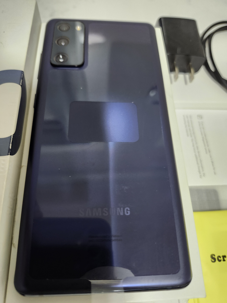 Samsung S20 FE 5G (128GB) - photo 4