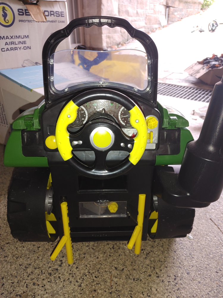 John Deere Kids Mechanic Toy - photo 2