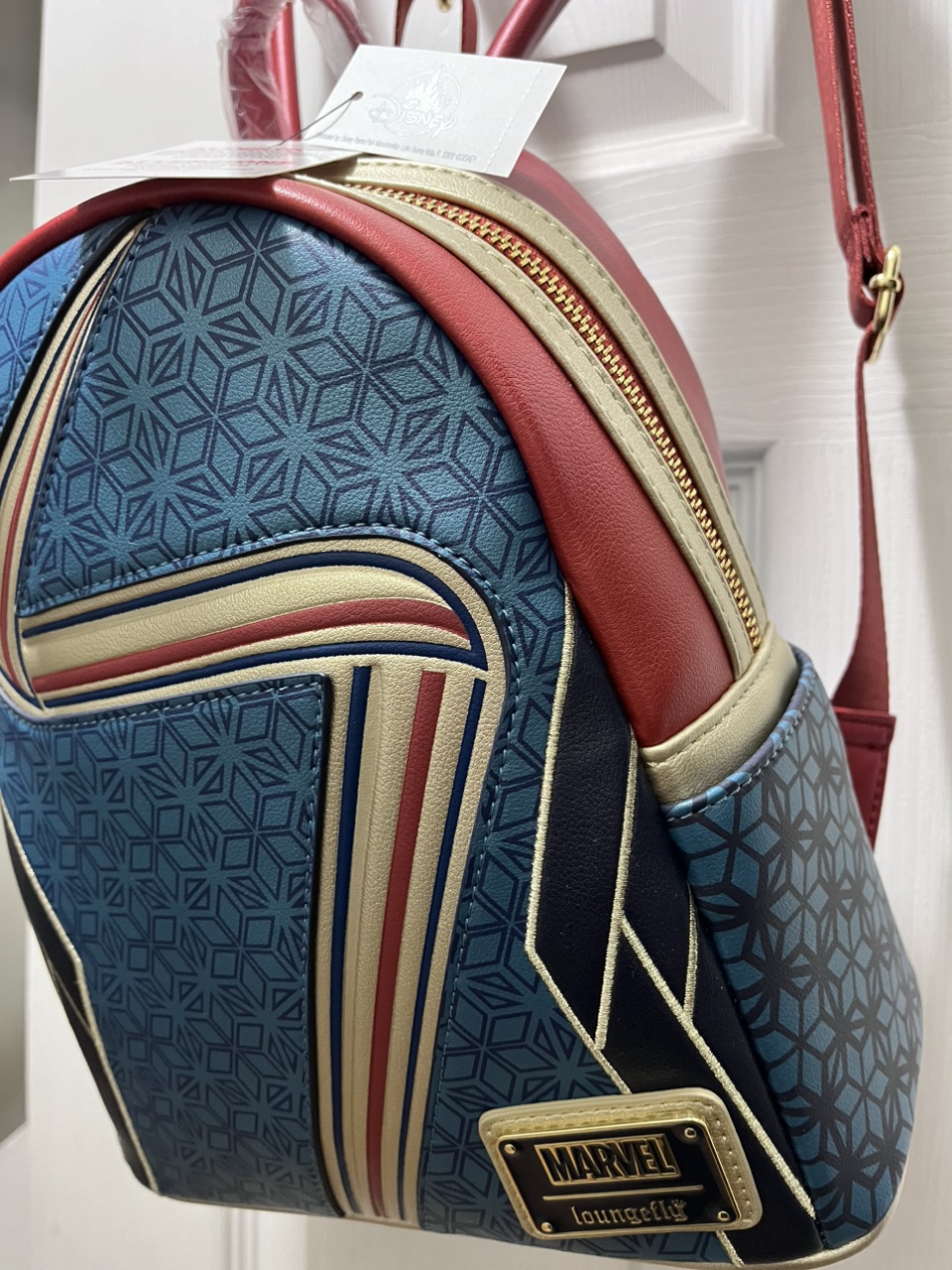 Marvels Disney Loungefly Backpack - photo 4