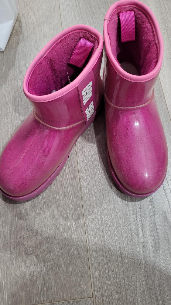 uggs pink
