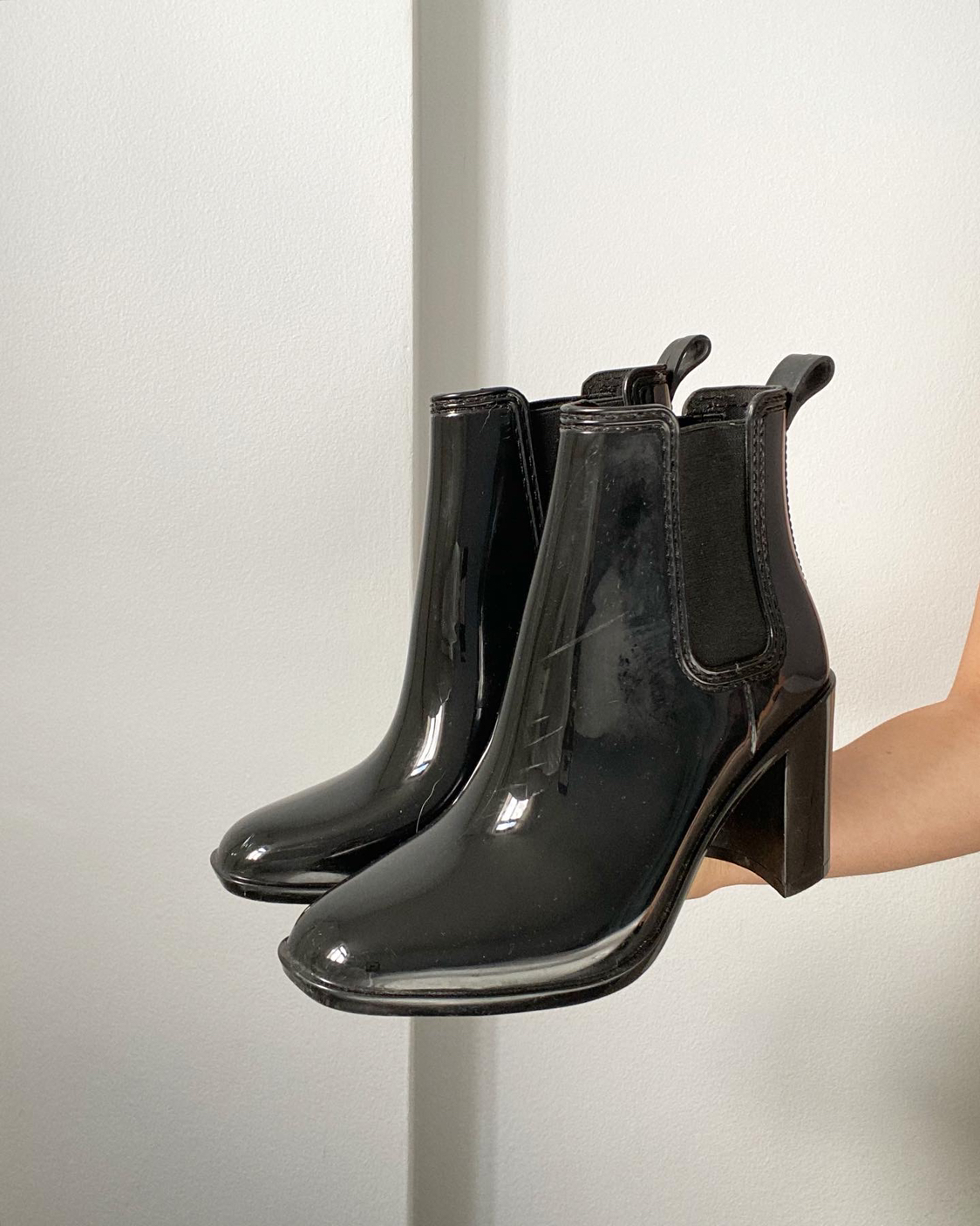 B2 | Heeled Boots thumbnail