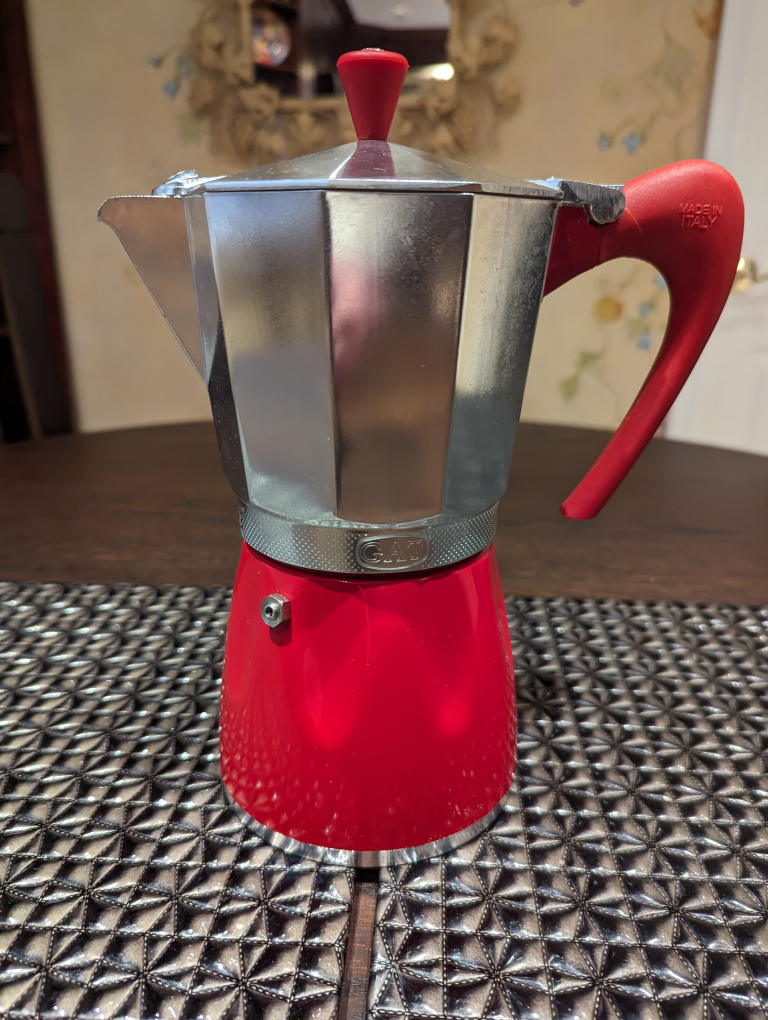 G.A.T. Moka Delicia 6 cups - Brand new.