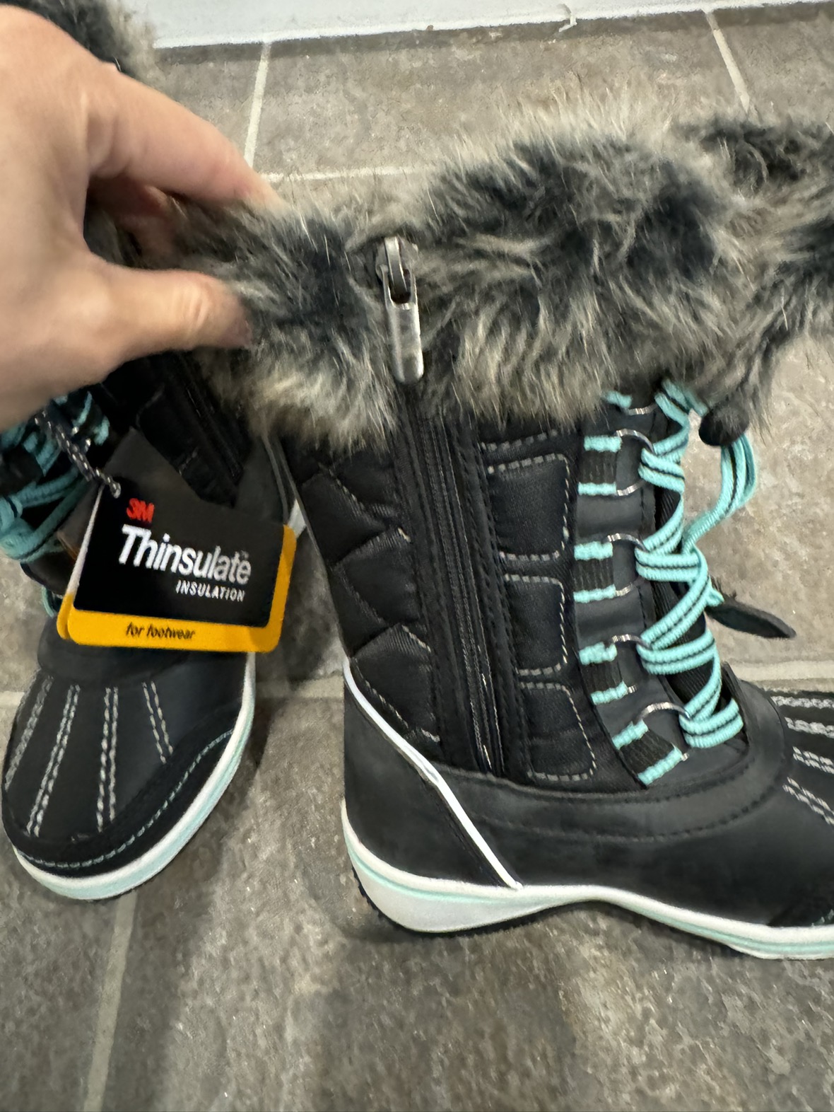 Brand New with Tags Boys Snow boots size 11 - photo 4