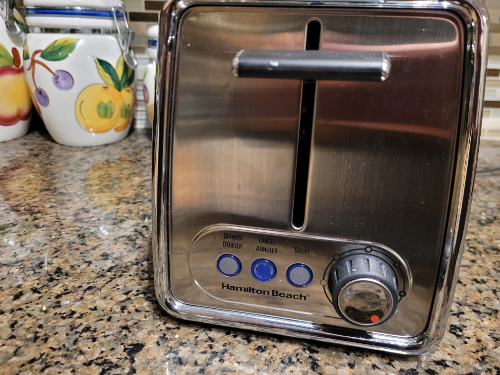 Sparkling Stainless Steel 2-Slice Toaster image indicator(5)