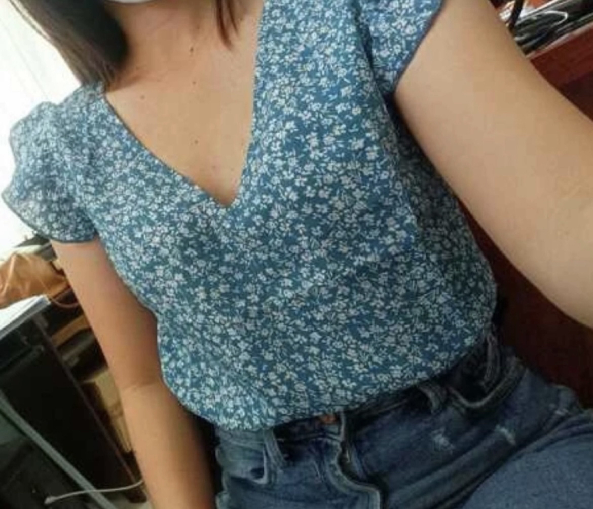 Ruffle Trim Ditsy Floral Top Size S - photo 2