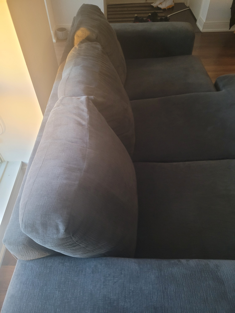 Couch for sale - photo 5