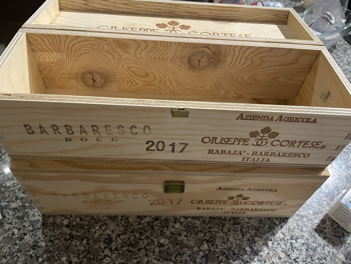 Wooden wine boxes - photo 2