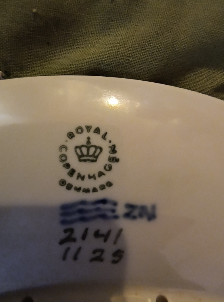 Royal Copenhagen plate 1966 extremely rare, one of a kind. - photo 2