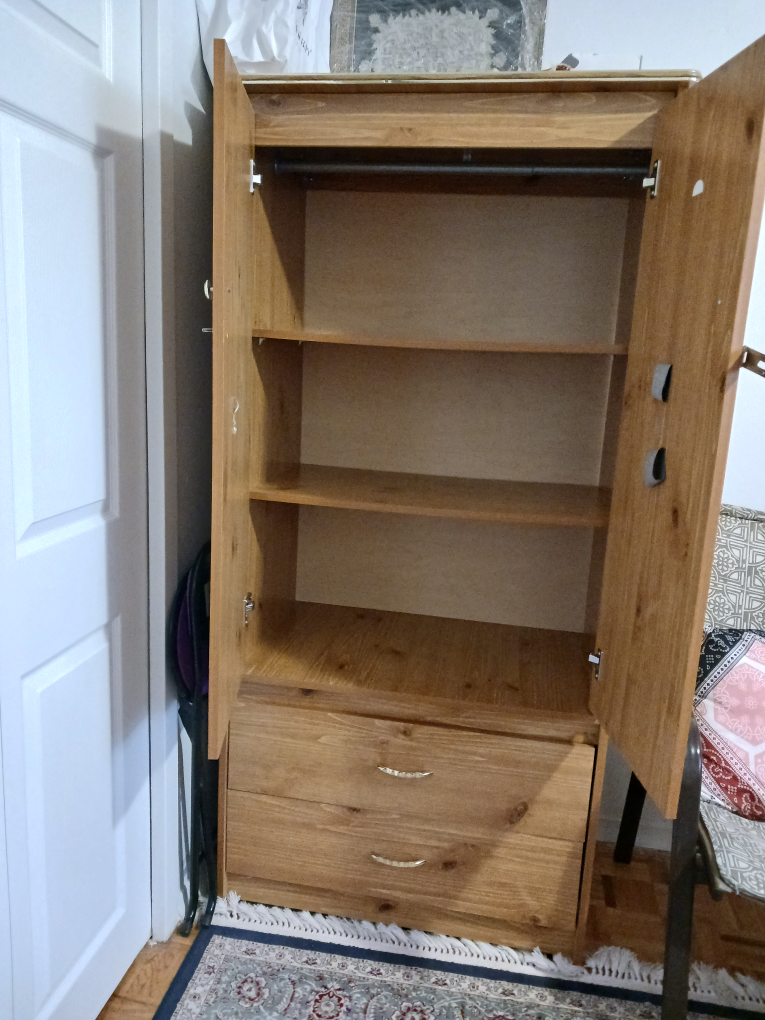 wooden wardrobe $170 - photo 2